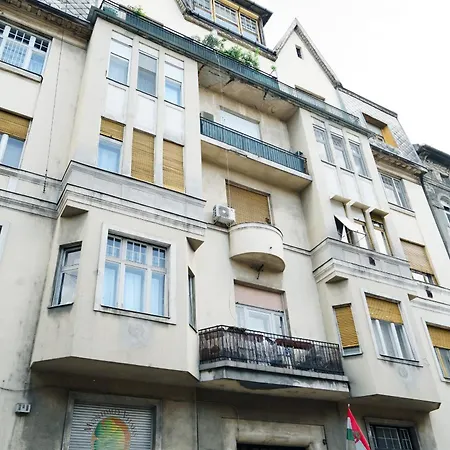 New Flower Garden * Budapeste