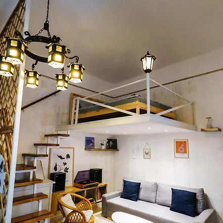 New Flower Garden Budapeste